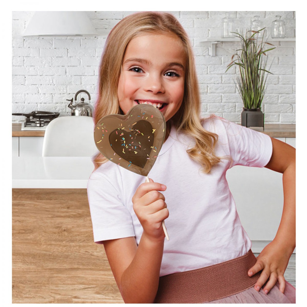 AS ΣΟΚΟΛΑΤΟΜΗΧΑΝΗ ΓΛΕΙΦΙΤΖΟΥΡΙΑ ΜΑΘΑΙΝΩ & ΔΗΜΙΟΥΡΓΩ 1037-09445