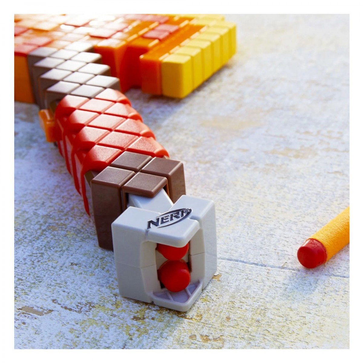 HASBRO NERF MINECRAFT FIREBRAND F8953