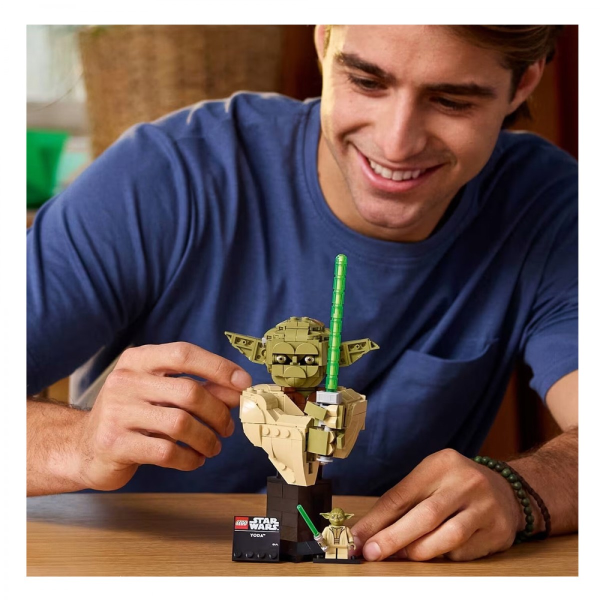 LEGO YODA BUST 75438