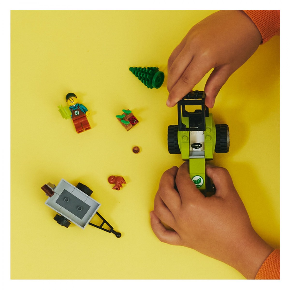 LEGO PARK TRACTOR 60390 LEGO PARK TRACTOR 60390
