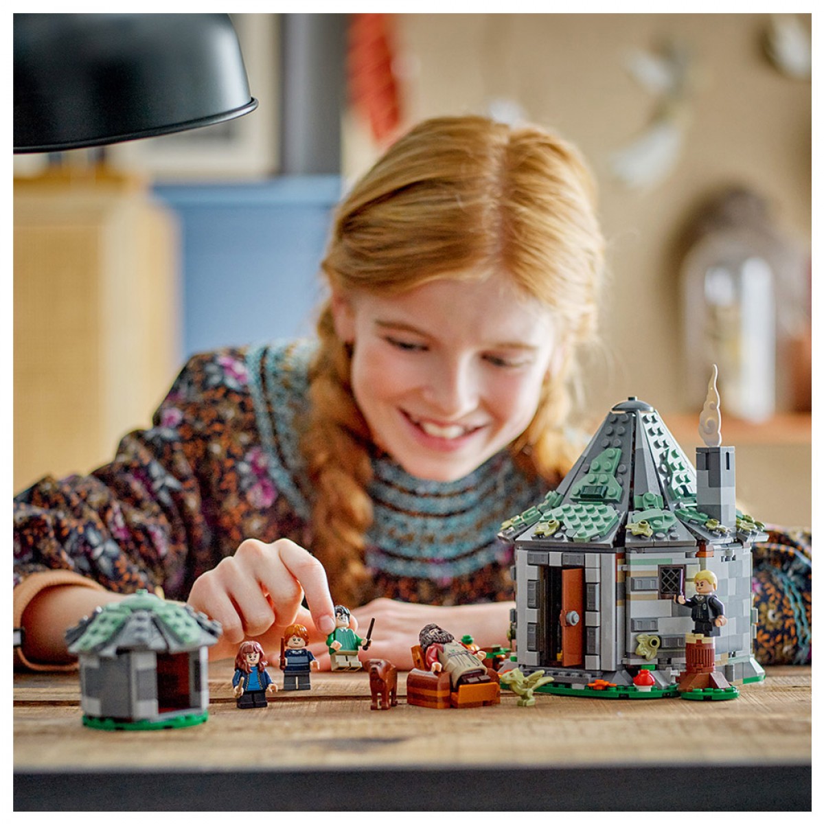 LEGO HARRY POTTER HAGRIDS HUT AN UNEXPECTED VISIT 76428