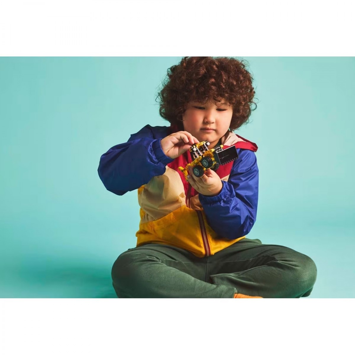 LEGO BACKHOE LOADER 42197