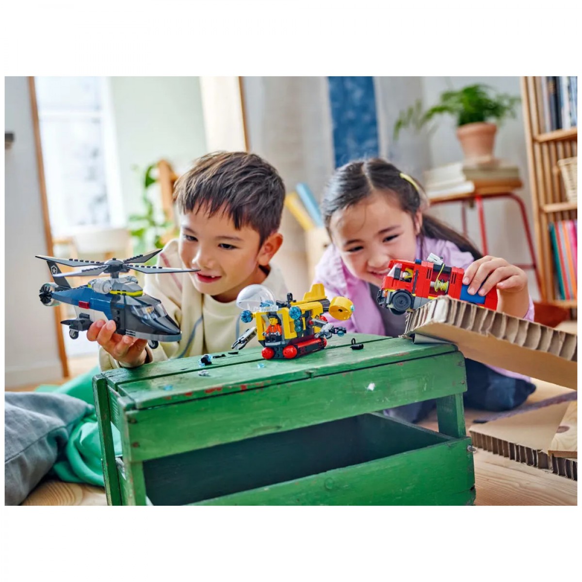 LEGO HELICOPTER FIRE TRUCK & SUBMARINE 60462