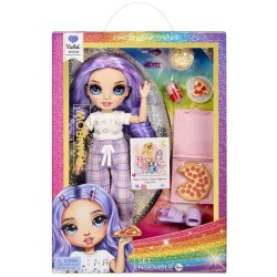 MGA ENTERTAINMENT RAINBOW HIGH JUNIOR PJ PARTY ΚΟΥΚΛΑ - VIOLET  WILLOW (ΜΩΒ) 503705 MGA ENTERTAINMENT RAINBOW HIGH JUNIOR PJ PARTY ΚΟΥΚΛΑ - VIOLET  WILLOW (ΜΩΒ) 503705