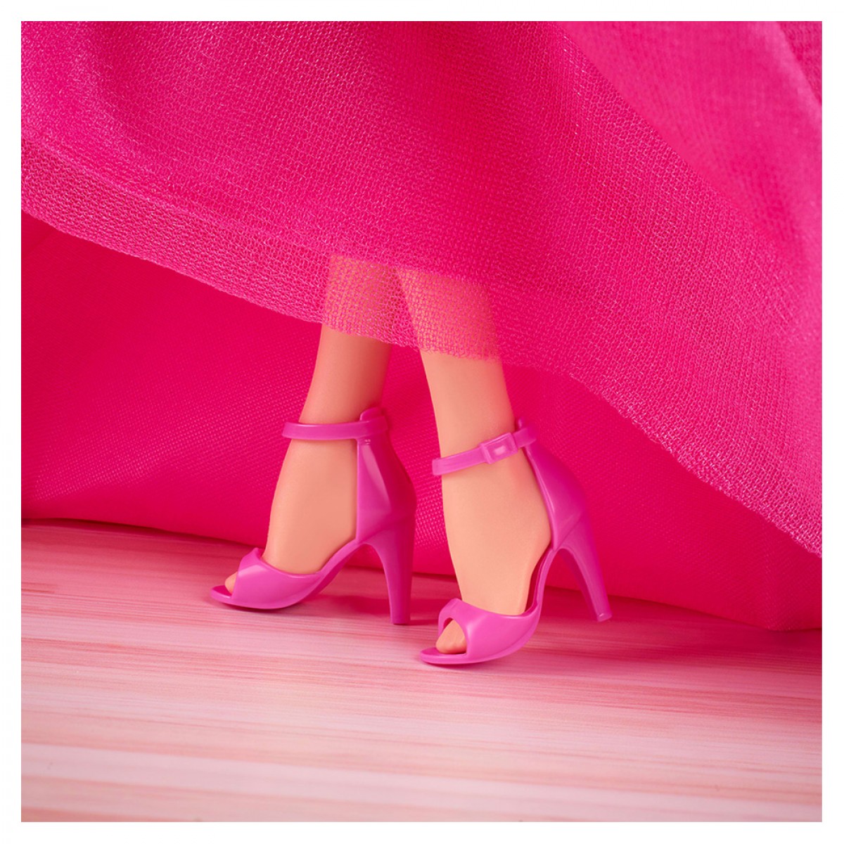 MATTEL BARBIE ΣΥΛΛΕΚΤΙΚΗ ΚΟΥΚΛΑ ΧΑΡΟΥΜΕΝΑ ΓΕΝΕΘΛΙΑ JBJ07