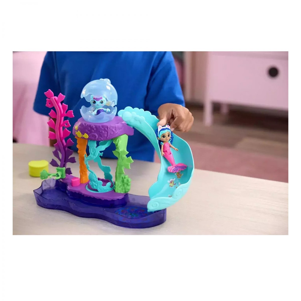 SPIN MASTER SPIN MASTER GABBY`S DOLLHOUSE : THE MOVIE-'MERCAT'S' COLORFUL KITTY AQUARIUM PLAYSET 6074401