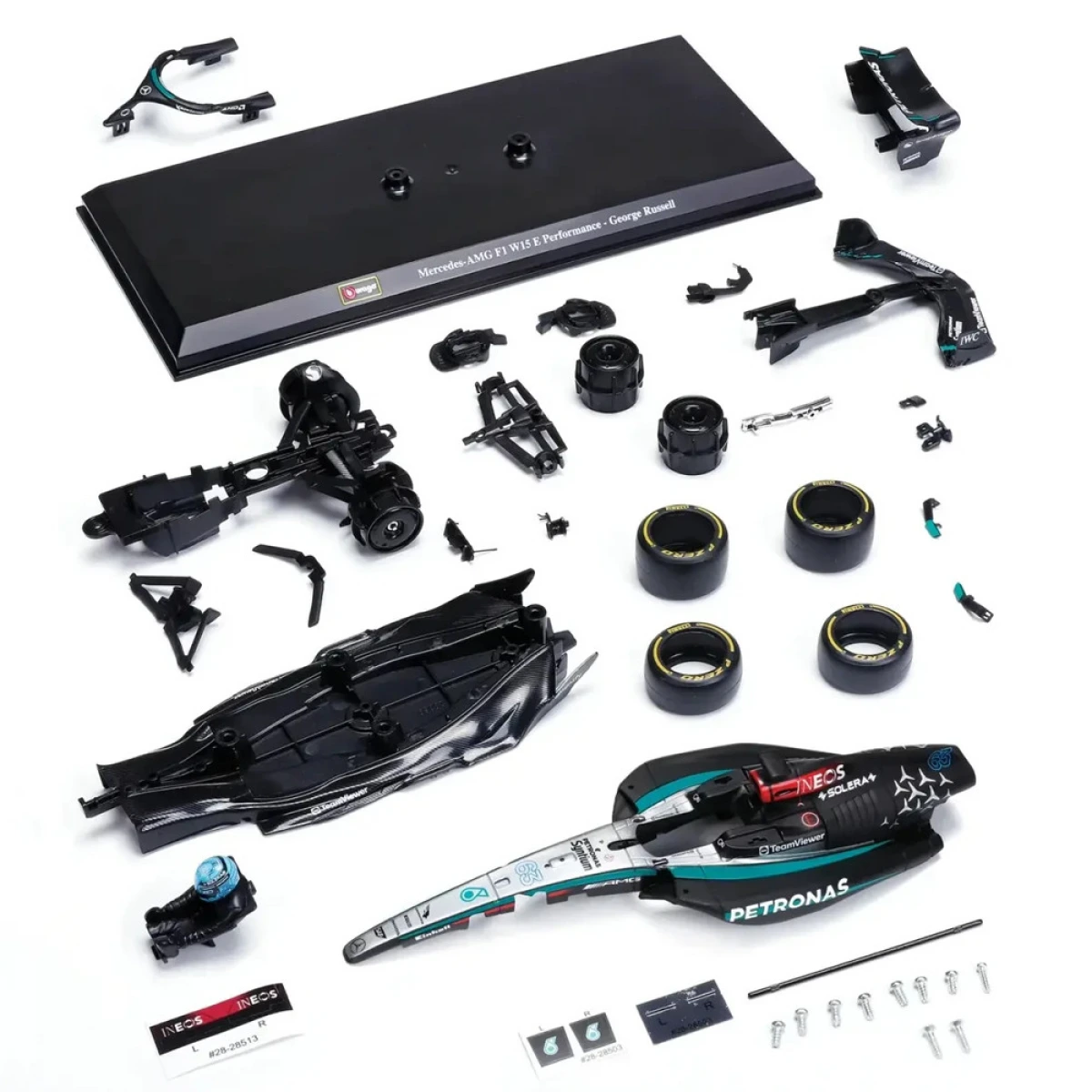 BURAGO 1:24 F1 KIT MERCEDES AMG TEAM W1 28514