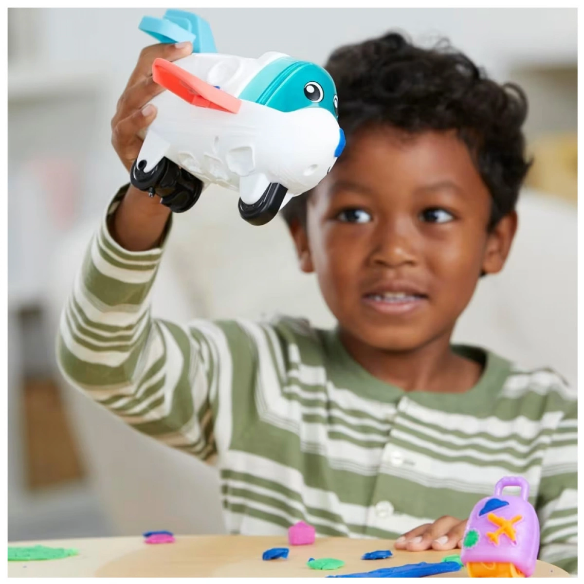 HASBRO PLAY-DOH AIRPLANE EXPLORER STARTER PLAYSET F8804