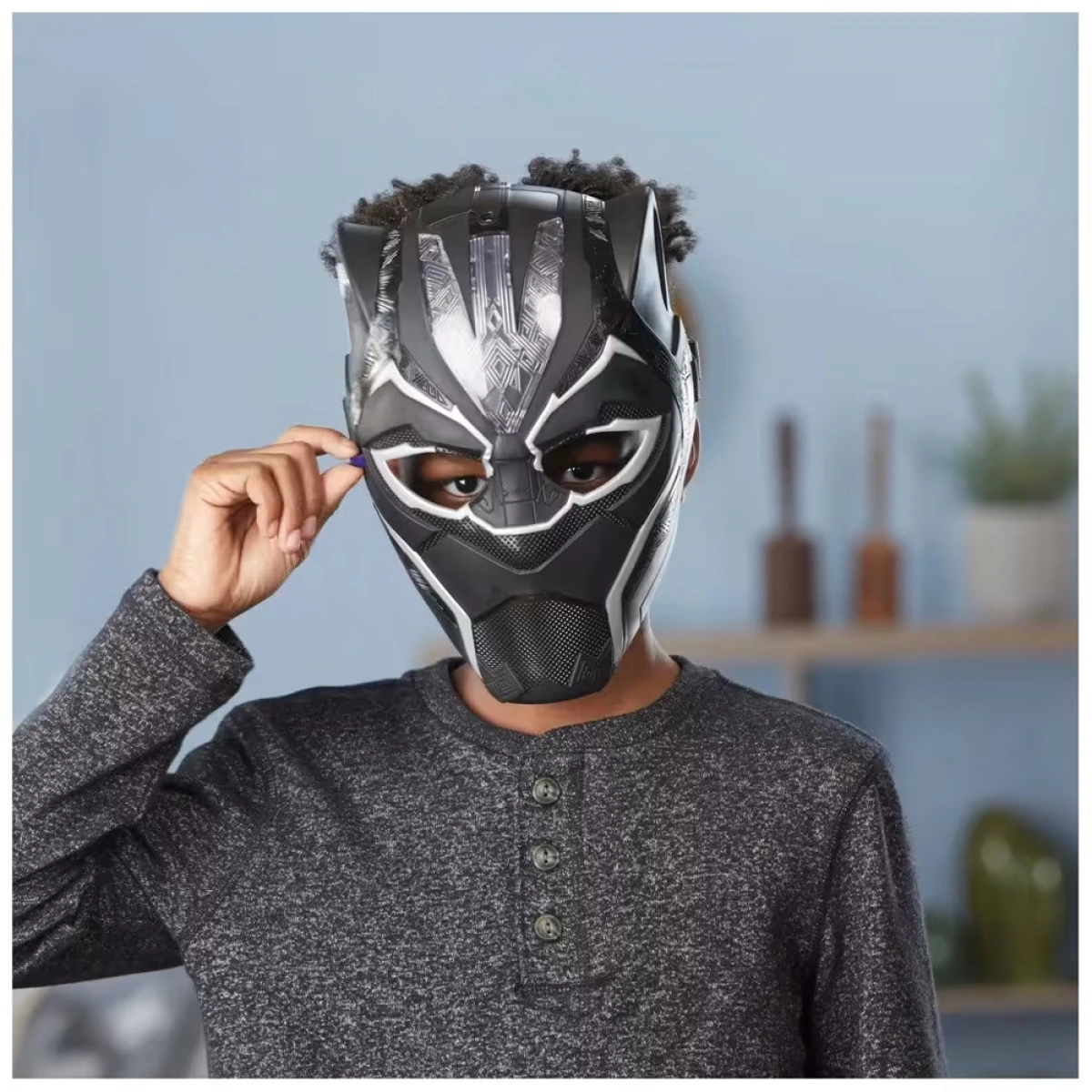 HASBRO AVENGERS BLACK PANTHER VIBRANIUM FX MASK V0902