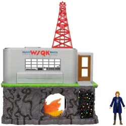 JAZWARES STRANGER THINGS: ΡΑΔΙΟΦΩΝΙΚΟ ΣΤΑΘΜΟ WSQK ΜΕ ΦΙΓΟΥΡΕΣ & ΑΞΕΣΟΥΑΡ ΦΩΣ ΗΧΟ JWST0004