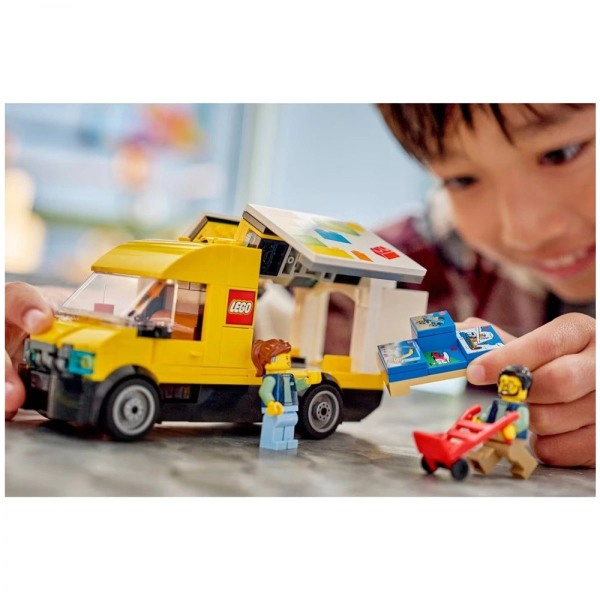 LEGO THE LEGO VAN 60500