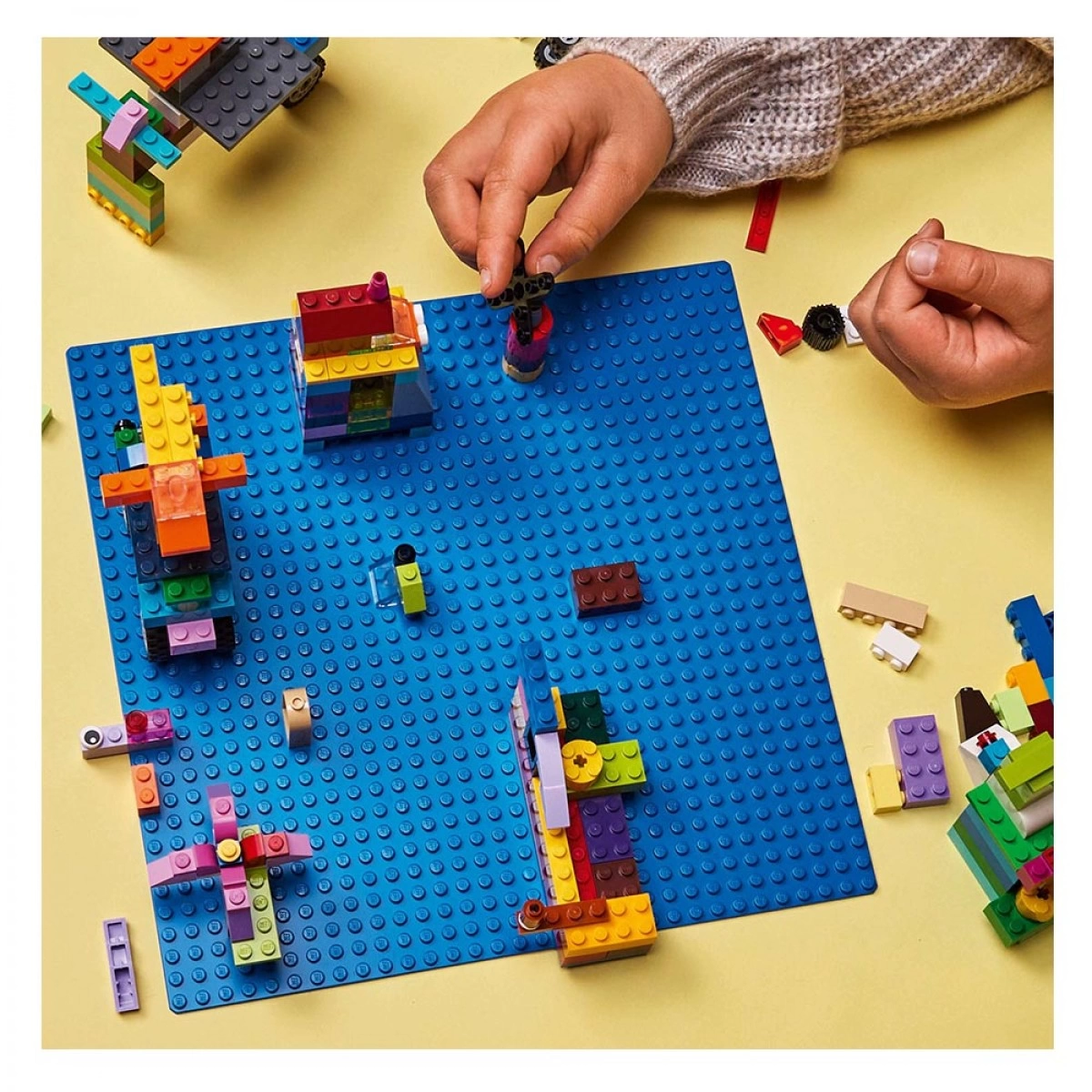 LEGO BLUE BASEPLATE 11025