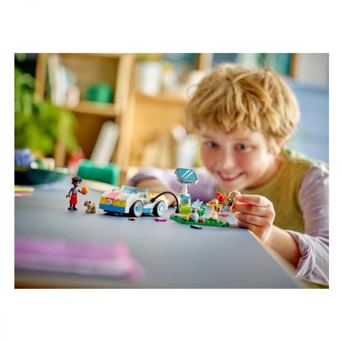 LEGO ELECTRIC CAR AND CHARGER 42609