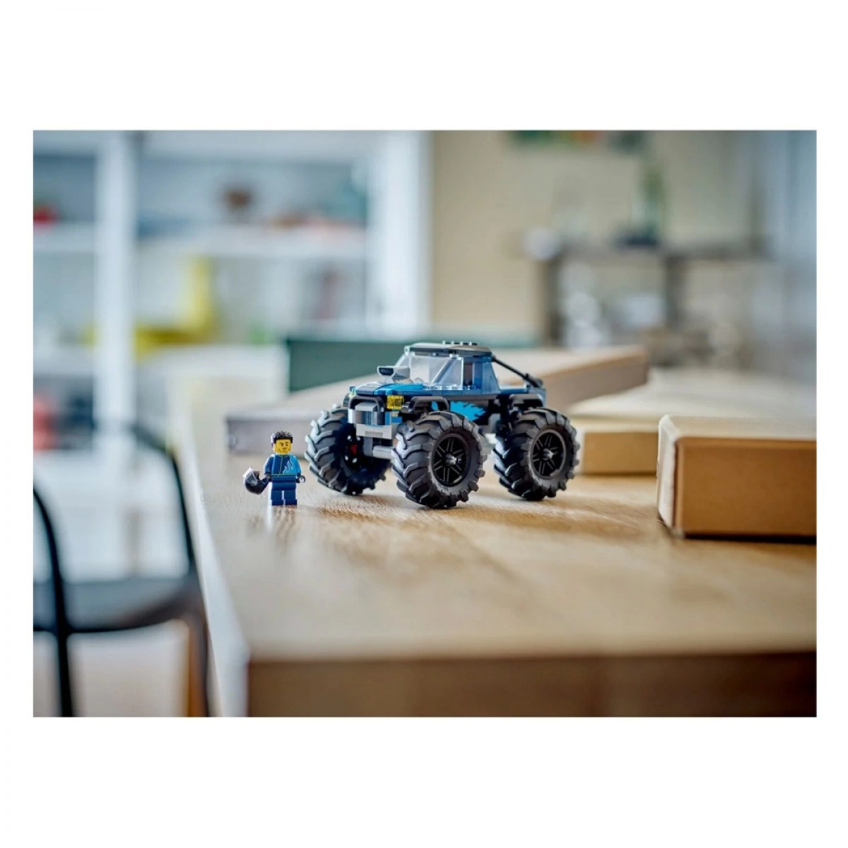 LEGO BLUE MONSTER TRUCK 60402