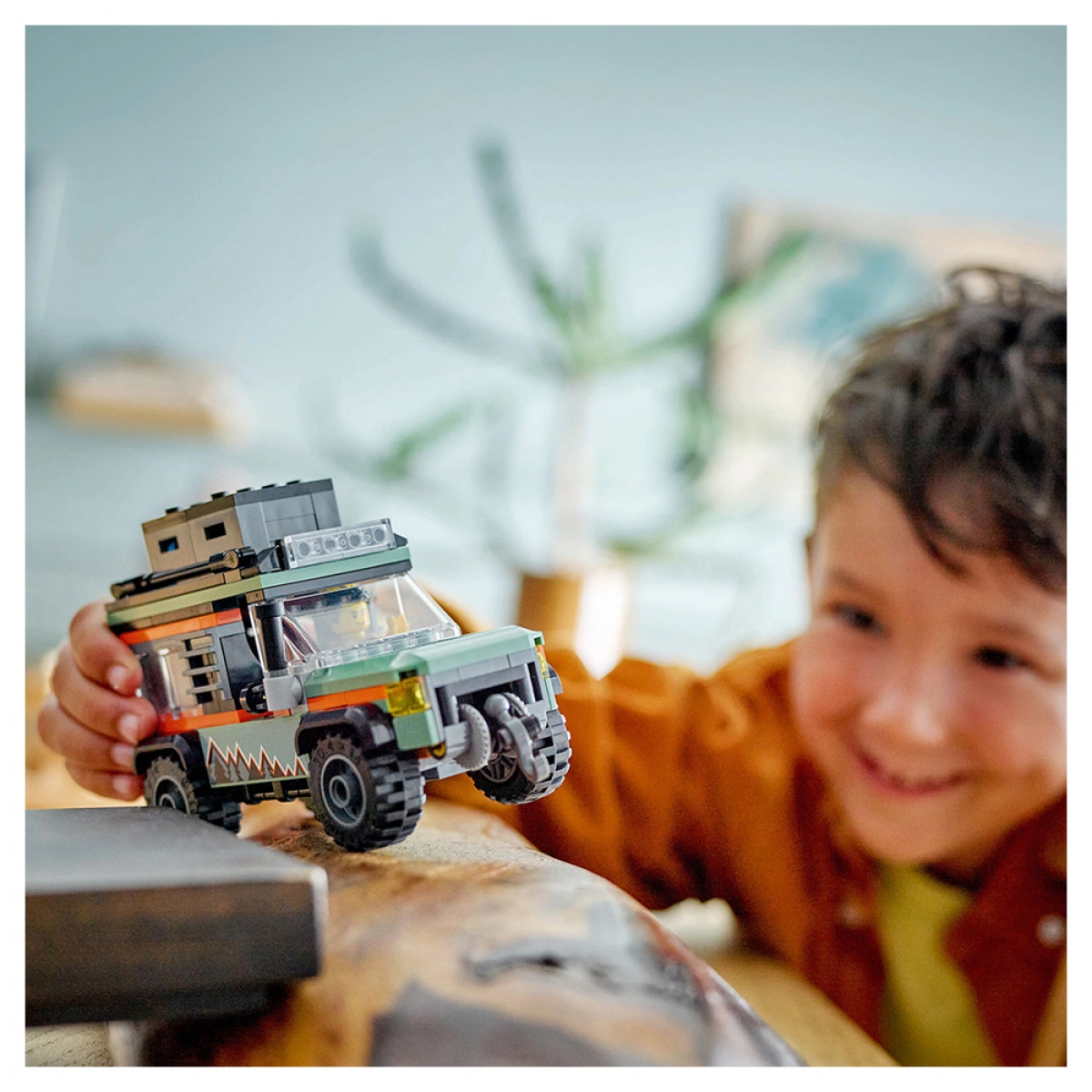 LEGO OFF ROAD 4X4 MOUNTAIN TRUCK 60447