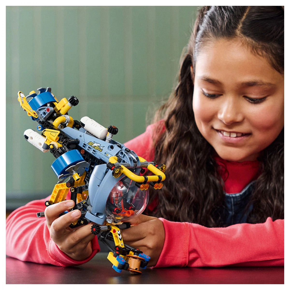 LEGO DEEP SEA RESEARCH SUBMARINE 42201