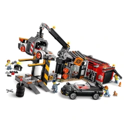 LEGO SCRAPYARD WITH CARS 60472