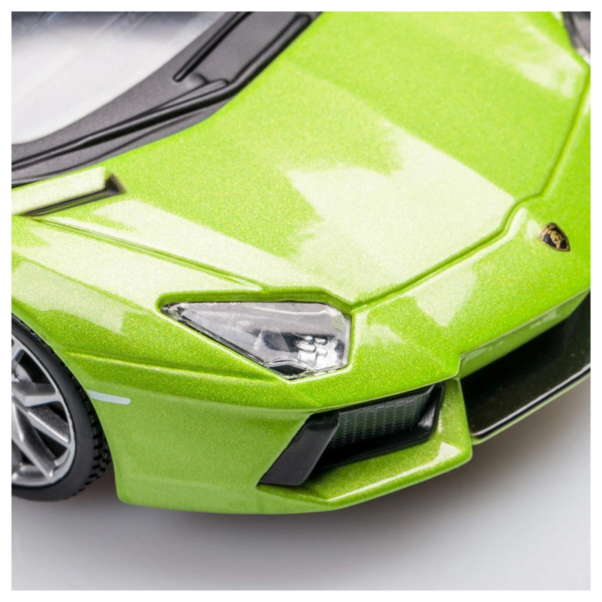 MAISTO 1:24 ASSEMBLY LINE -LAMBORGHINI AVENTADOR ROADSTER 39124