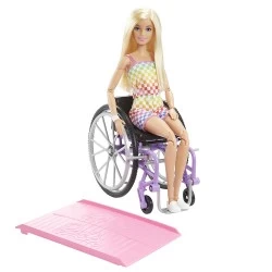 MATTEL BARBIE FASHIONISTAS ΜΕ ΑΝΑΠΗΡΙΚΟ ΑΜΑΞΙΔΙΟ HJT13