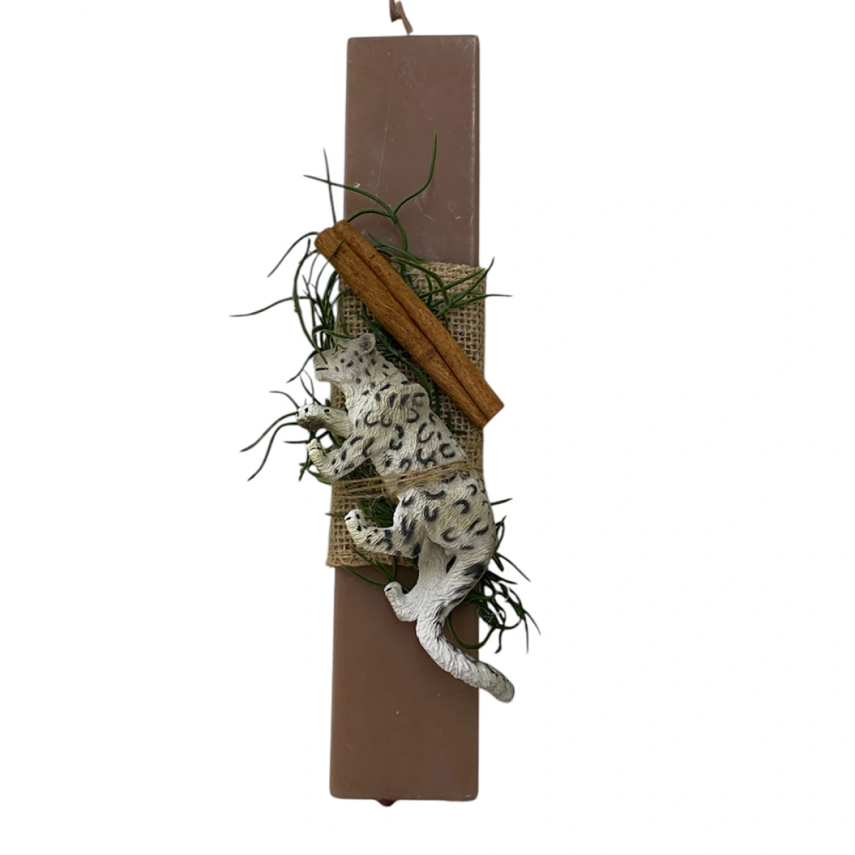 ΧΕΙΡΟΠΟΙΗΤΗ EASTER CANDLE HANDMADE WITH SNOW LEAOPARD